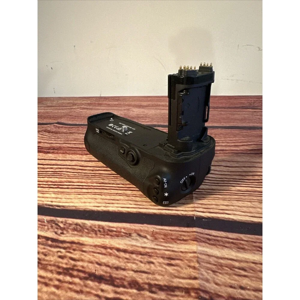 Canon BG-E20 Battery Grip for 5D Mark IV - WORKING